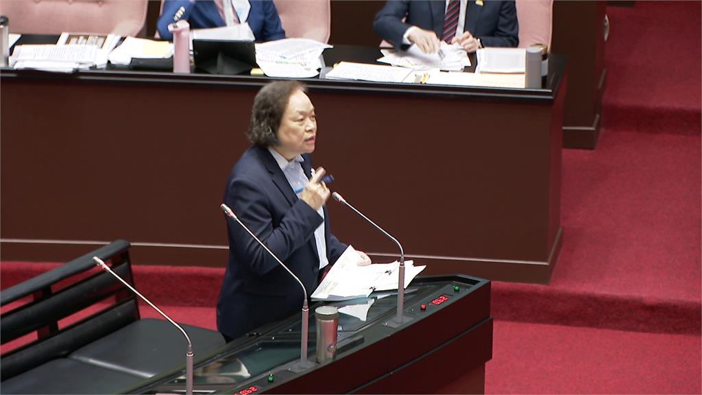 傅崐萁聯合質詢「獨秀45分鐘」 不滿綠委錄影爆衝突