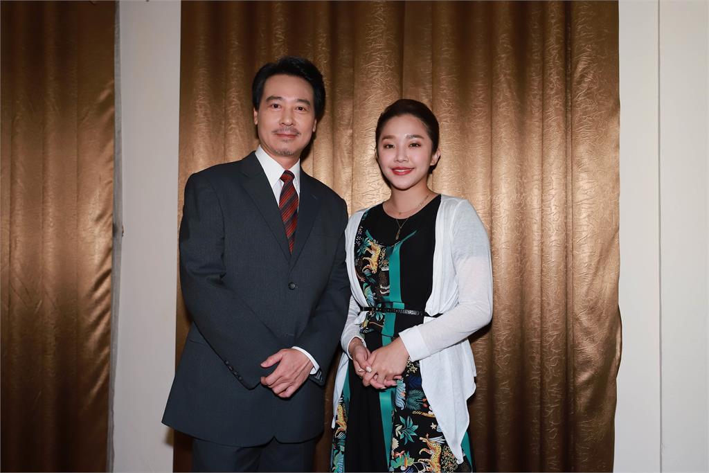 王瞳出嫁!尹昭德一圓嫁女兒的夢想 吳皓昇當主婚人特別訂製西服