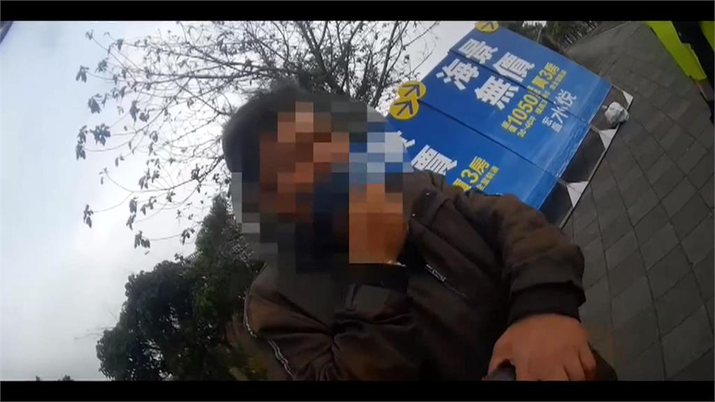 逃亡也要帶著「牠」！　通緝犯塑膠袋裝寵物蜥蜴「美美」亡命天涯