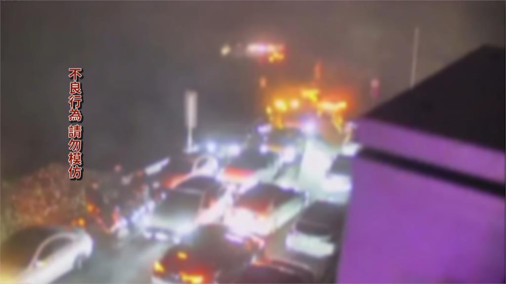 合歡山武嶺「假日變早市」 凌晨塞爆警開出5張罰單