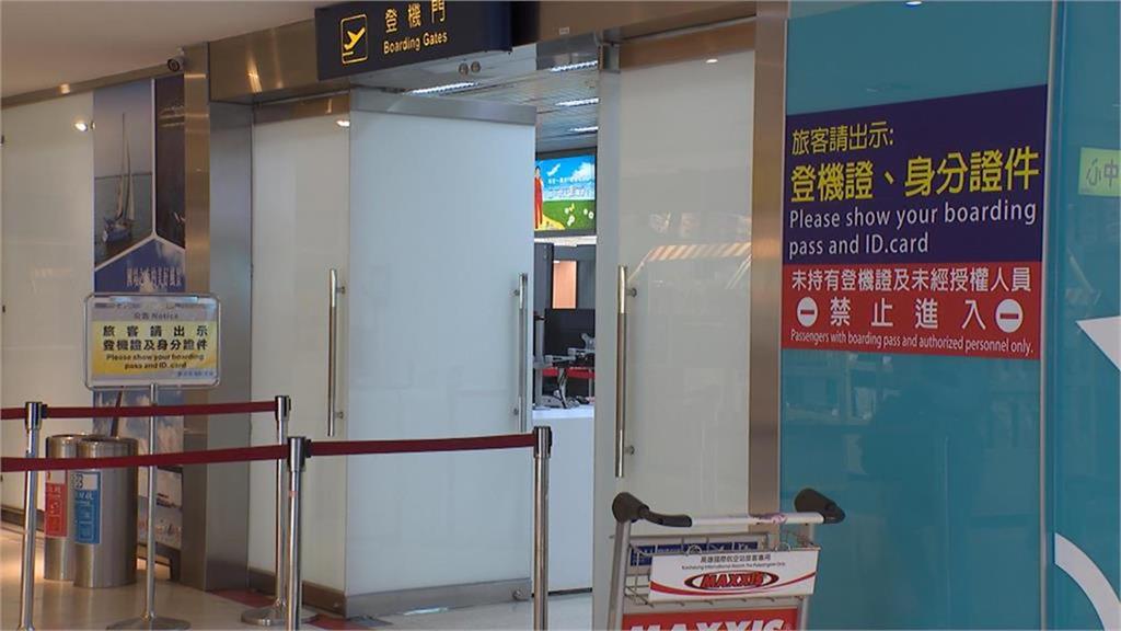 他搭國內線班機「被要求看護照」當場傻眼!釣出苦主認證:最後付費登機…