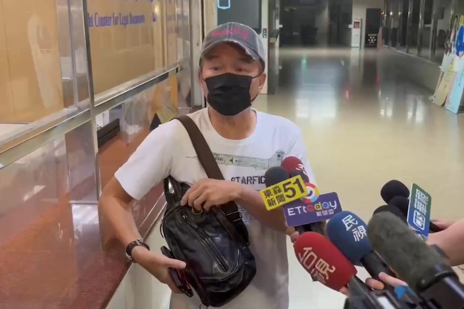 孫安佐鬧到全家被搜索…30萬交保!486先生喊話狄鶯、孫鵬「3人都有問題」