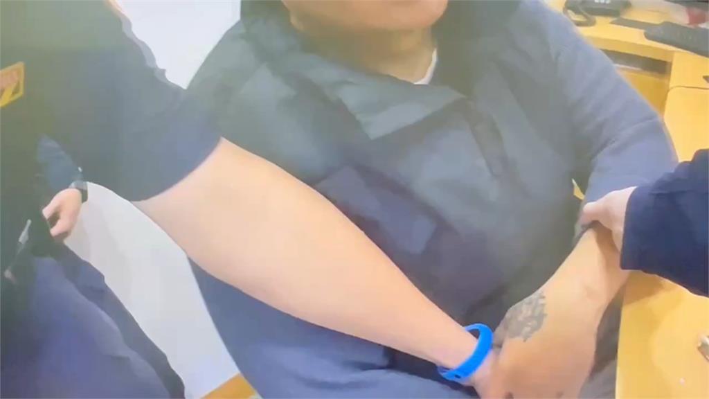 疑債台高築鋌而走險! 男持「玩具槍」搶銀行速被逮